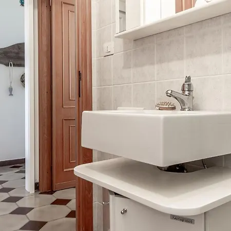Nuras - Blue Horizon Terrace Seaview - Parking Apartman Alghero
