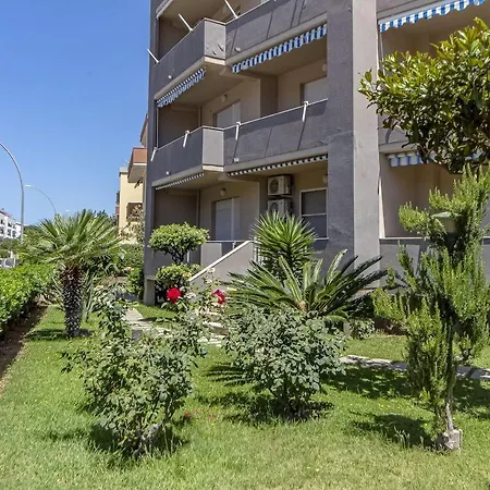 Nuras - Blue Horizon Terrace Seaview - Parking Apartman