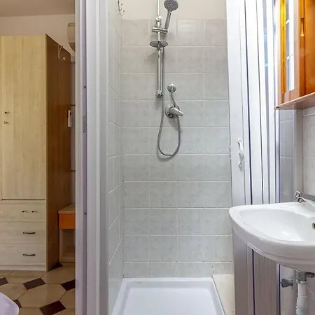 Nuras - Blue Horizon Terrace Seaview - Parking Apartman *
